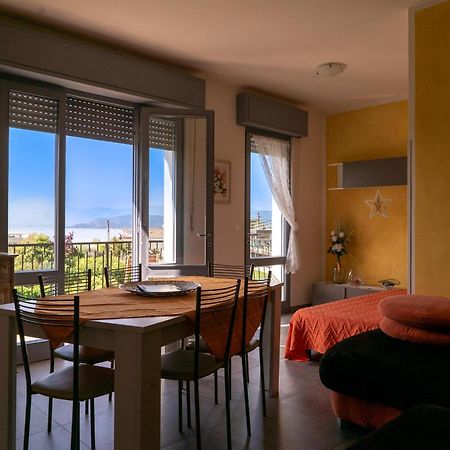 Villa La Magnolia - Private Beach Access, Garden, Views Lazise Luaran gambar