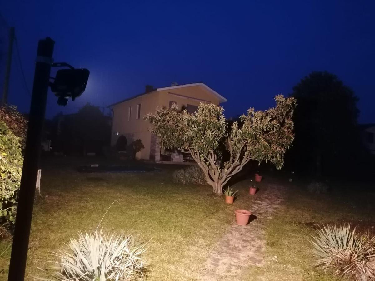 Villa La Magnolia - Private Beach Access, Garden, Views Lazise Luaran gambar