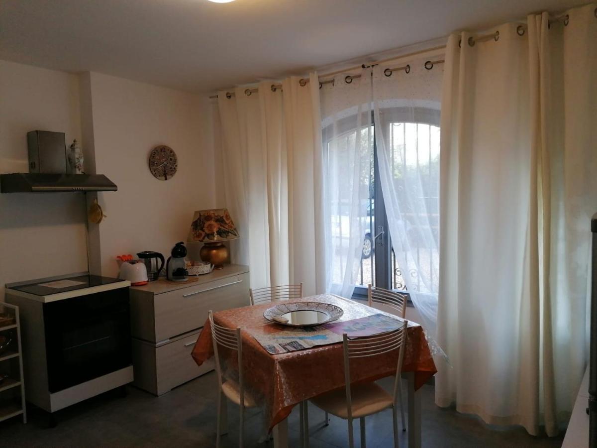 Villa La Magnolia - Private Beach Access, Garden, Views Lazise Luaran gambar