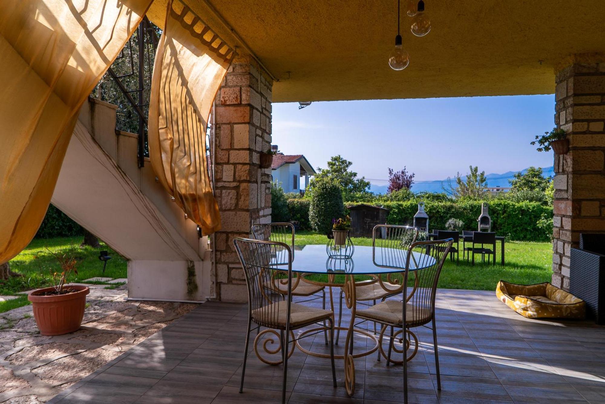 Villa La Magnolia - Private Beach Access, Garden, Views Lazise Luaran gambar