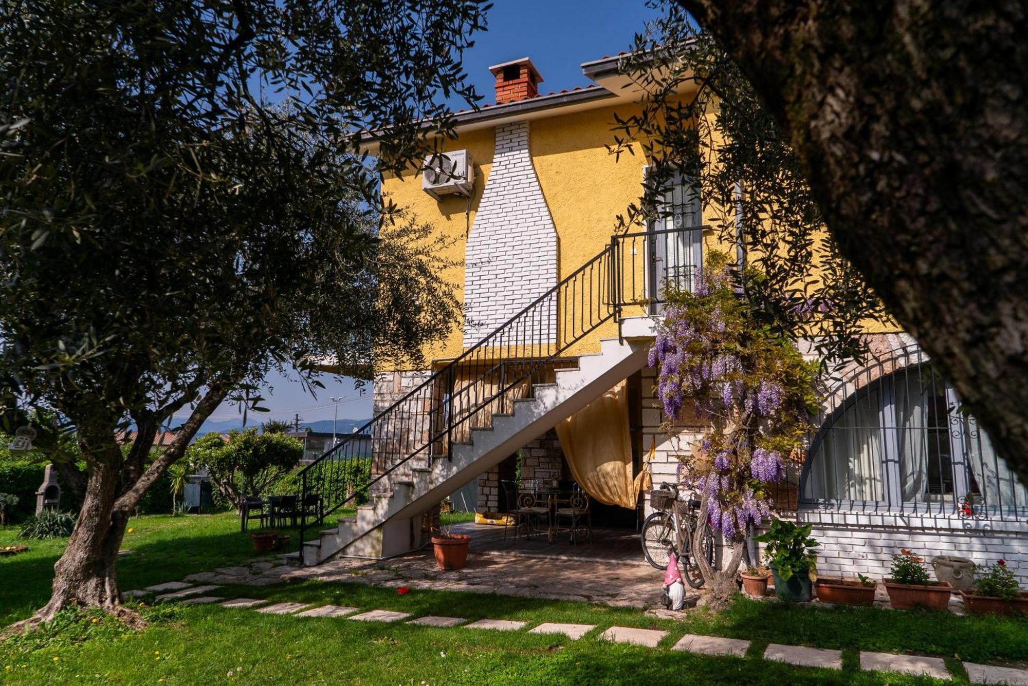 Villa La Magnolia - Private Beach Access, Garden, Views Lazise Luaran gambar